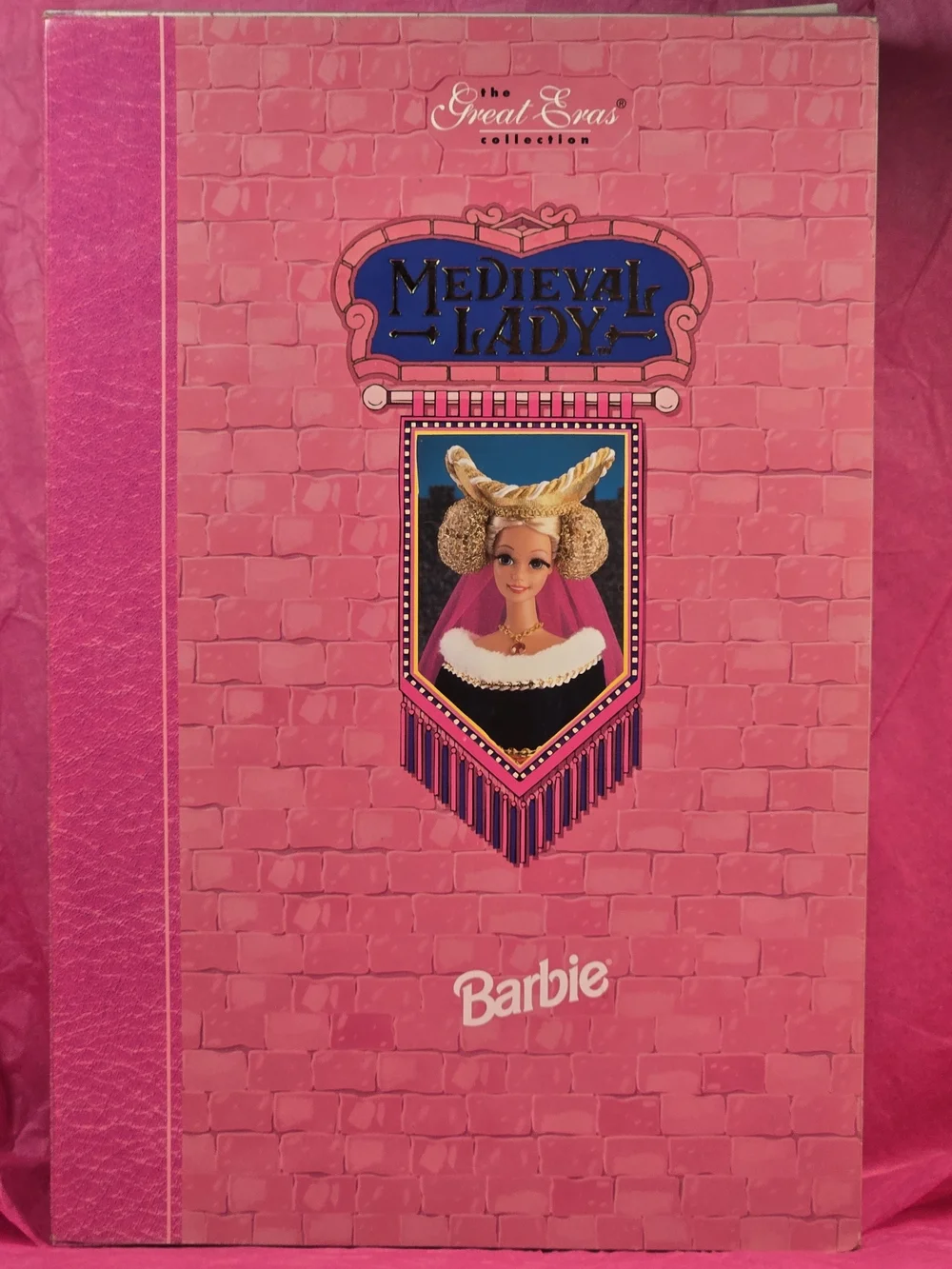 MIB Vintage 1994 Barbie Medieval Lady Great Eras Doll Mattel #12791